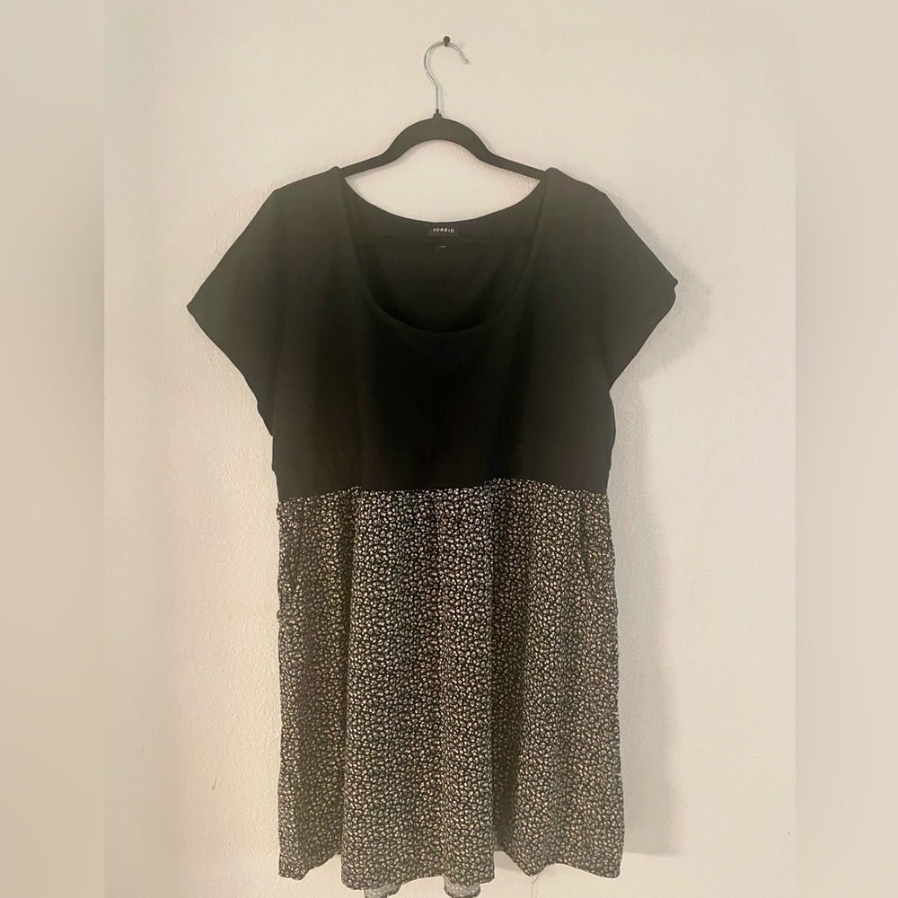 Torrid Black and White Floral Dress
